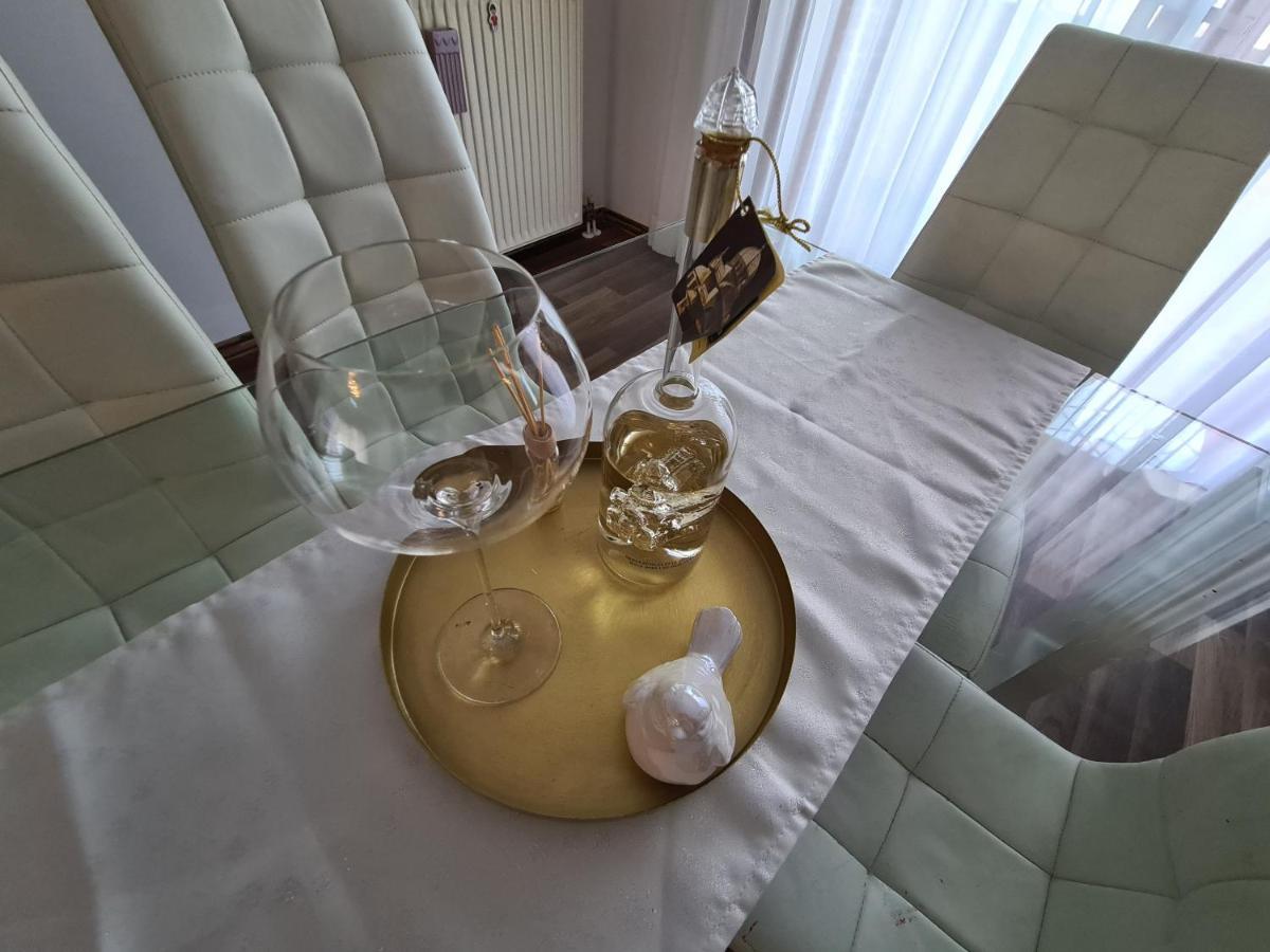 Helena Apartman Póla Kültér fotó