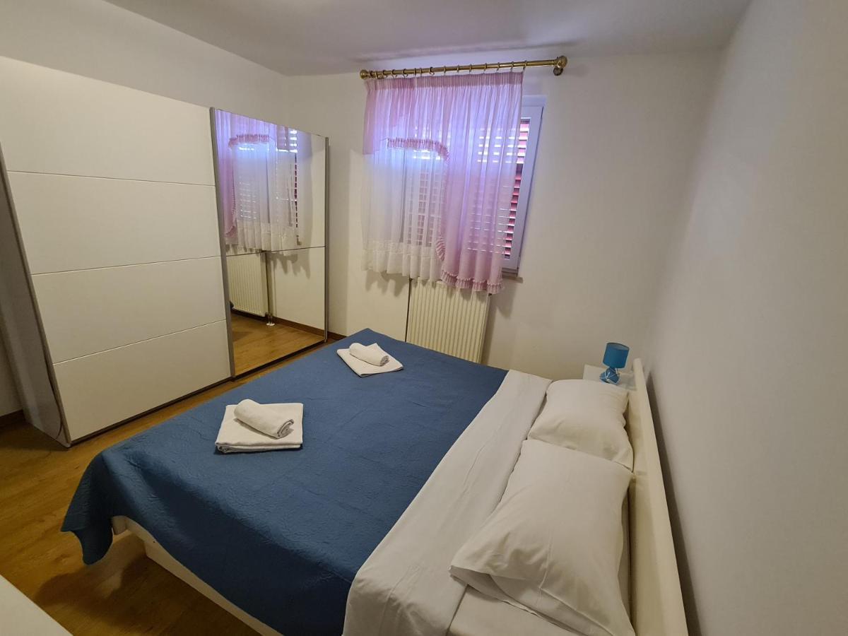 Helena Apartman Póla Kültér fotó