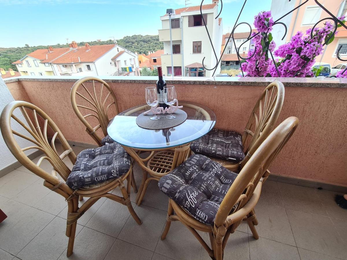 Helena Apartman Póla Kültér fotó